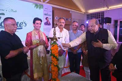 Kumar Vishwas inaugurates Lucknow Nature Club and Premium Health Club