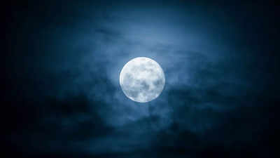 Sharad Purnima 2024: Date, moonrise time, rituals, and significance