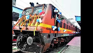 Ranchi-Gorakhpur train flagged off