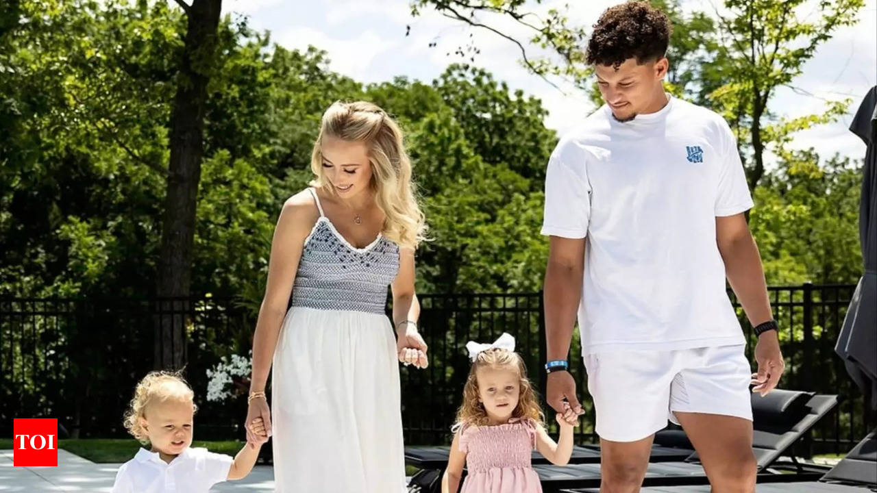 They make some stuff together”: Patrick Mahomes reveals that his daughter  has spent a lot of time in the kitchen with Taylor Swift | NFL News - Times  of India