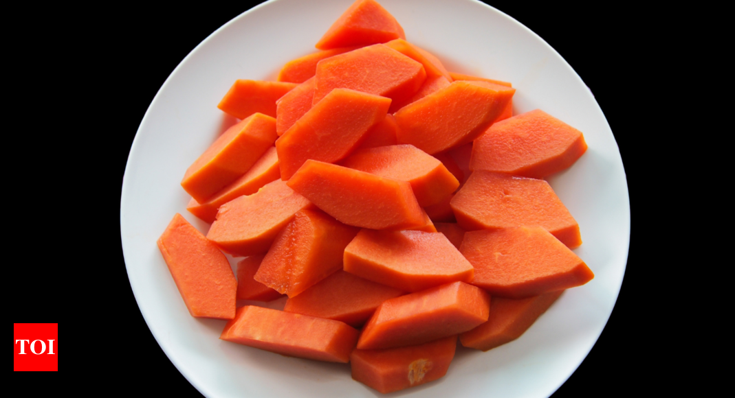 Papaya benefits 5 reasons to eat a bowl of papaya first thing in the