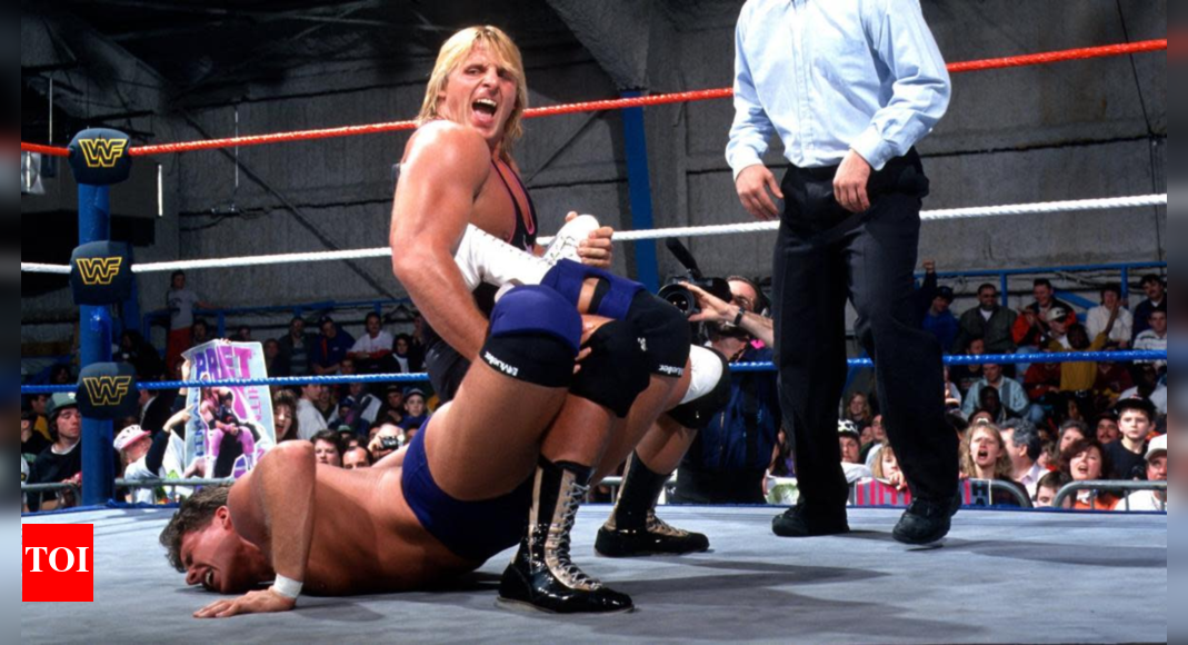 WWE Hall Of Famer Reflects On Heartbreaking Moments After Owen Hart s 