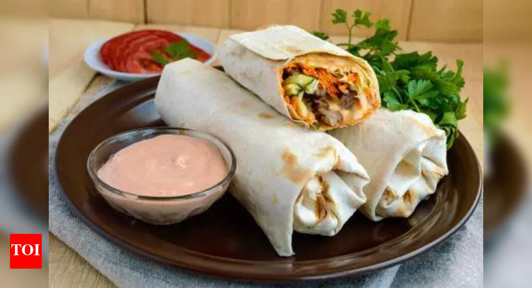 Shawarma: Food Poisoning Outbreak: Four Hospitalized After Eating ...