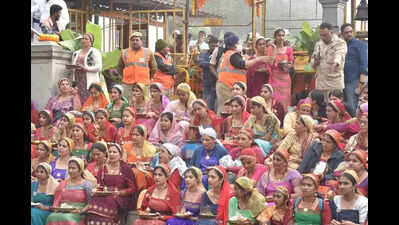 Thousands of devotees witness auspicious Cauvery Theerthodbhava at Talacauvery