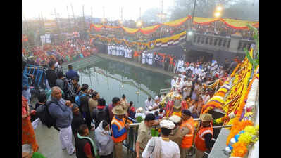 Thousands of devotees witness auspicious Cauvery Theerthodbhava at Talacauvery
