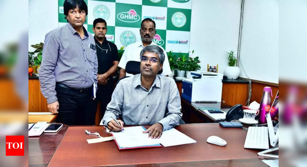 K Ilambarithi Appointed GHMC Commissioner