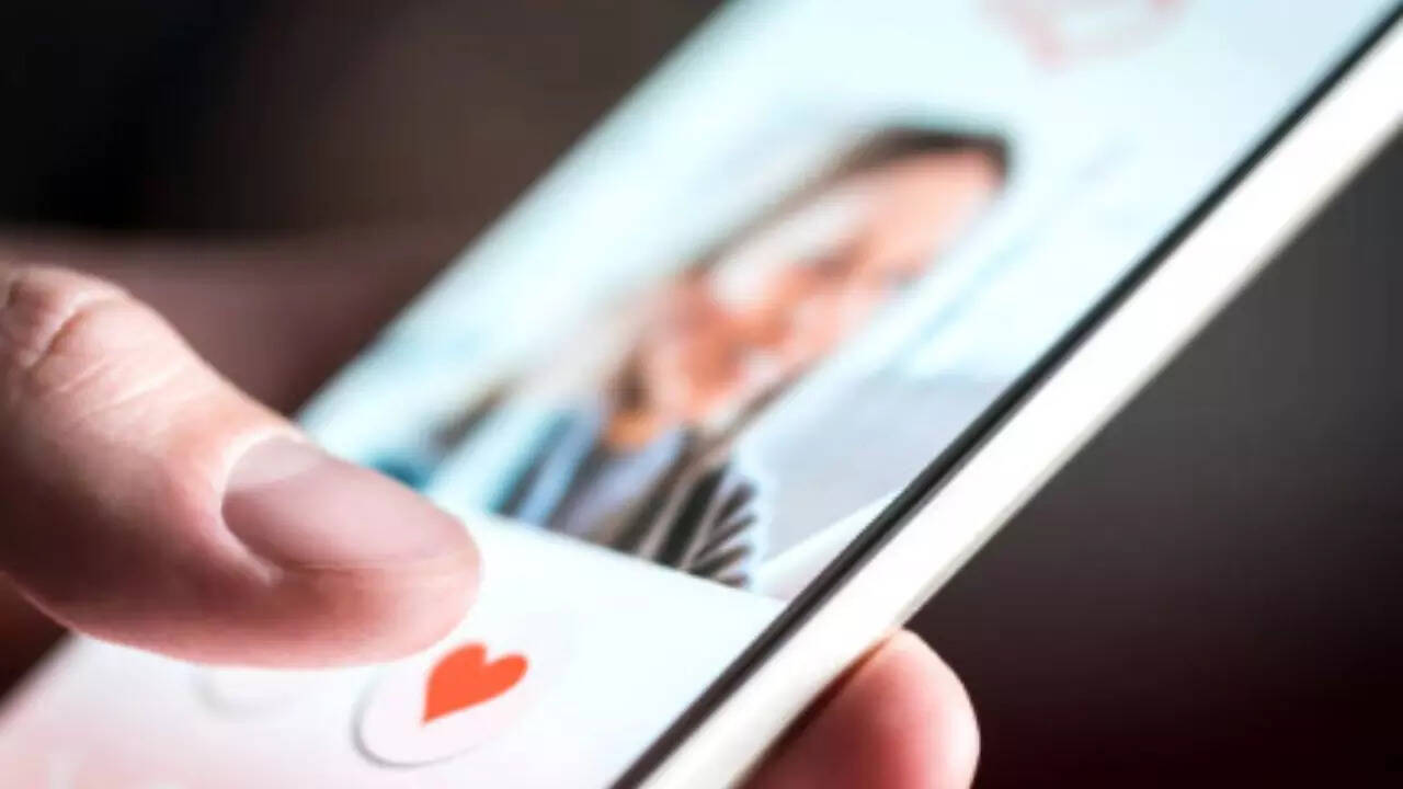 Dating app friend dupes techie of Rs 50 lakh by promising trading profit & marriage  in Bengaluru | Bengaluru News - Times of India