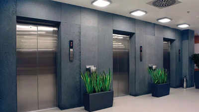 Why are mirrors installed inside the elevator? The reasons will surprise you