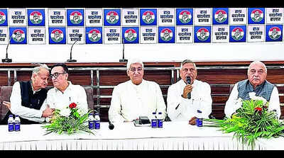 Hry CLP leadership rests on high command as no decision in meet