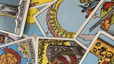 Past, Present, Future Tarot Spreads: How to Be Clear About Your Life Path