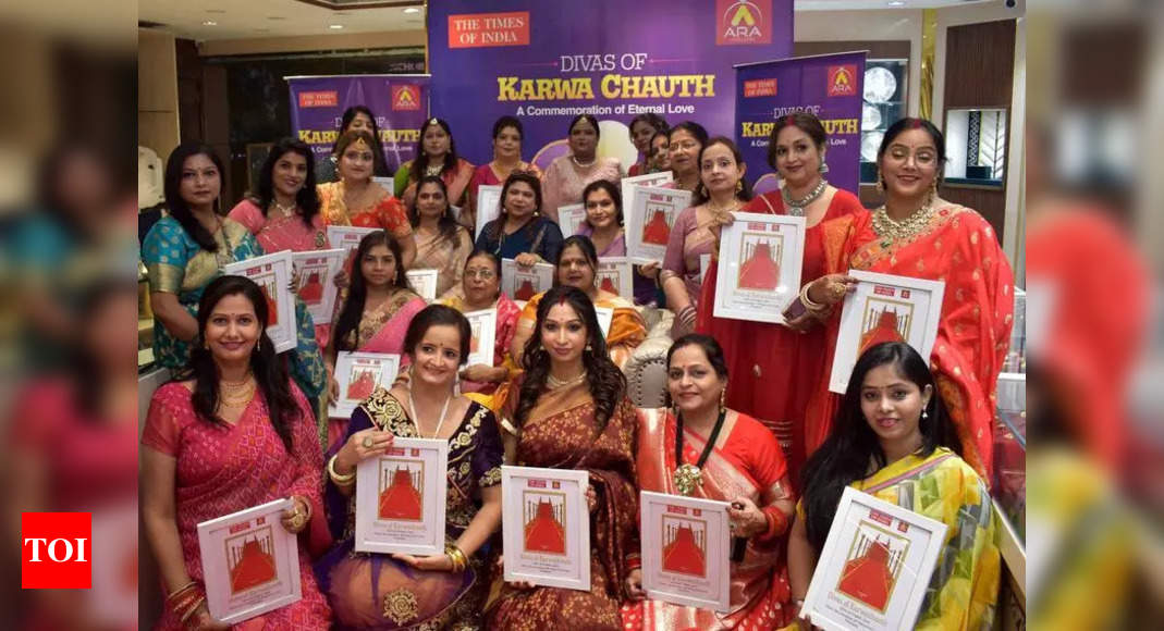 50 women participate in TOI’s ‘Divas of Karwa Chauth’ event