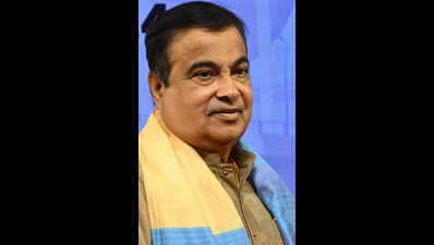 Establish cow farms in every district of Vidarbha: Gadkari