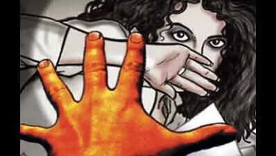 Spurned lover held for bid to kill girlfriend