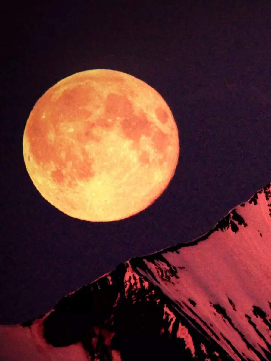 10 breathtaking photos of Supermoon 2024 - The Times of India