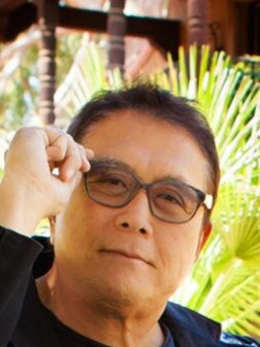 Want To Achieve Financial Freedom? 8 Key Lessons To Learn From Rich Dad