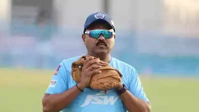 Pravin Amre parts ways with Delhi Capitals?