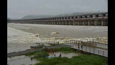 Heavy rains in Karnataka, Rayalaseema cause flooding in Krishna river