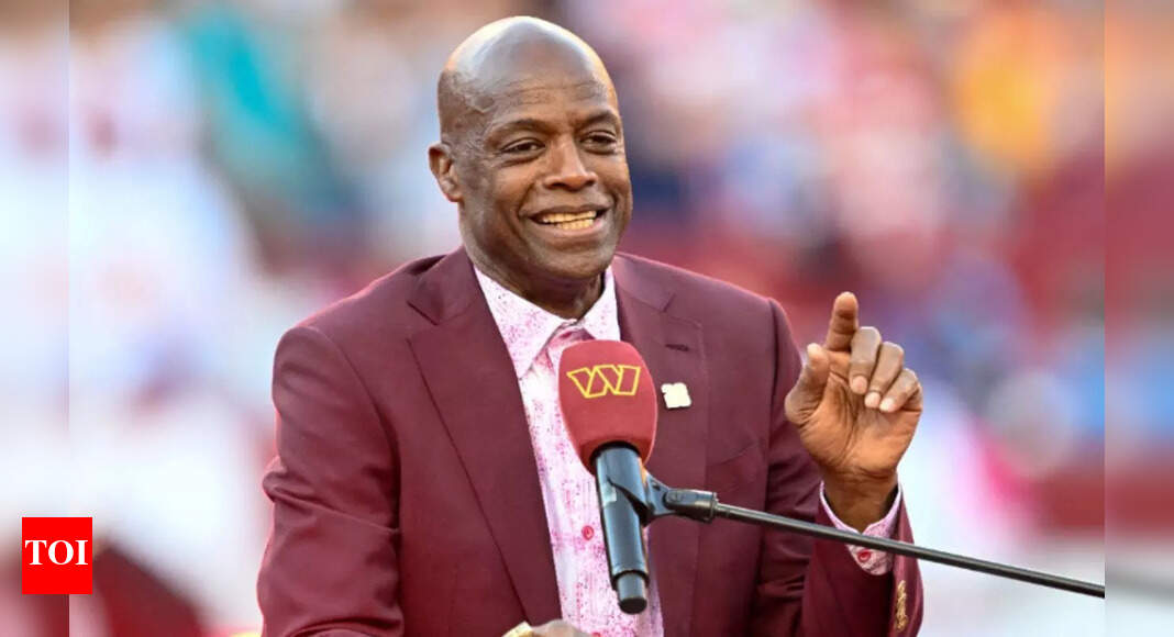 "This means the world to me” Commanders honor Darrell Green by