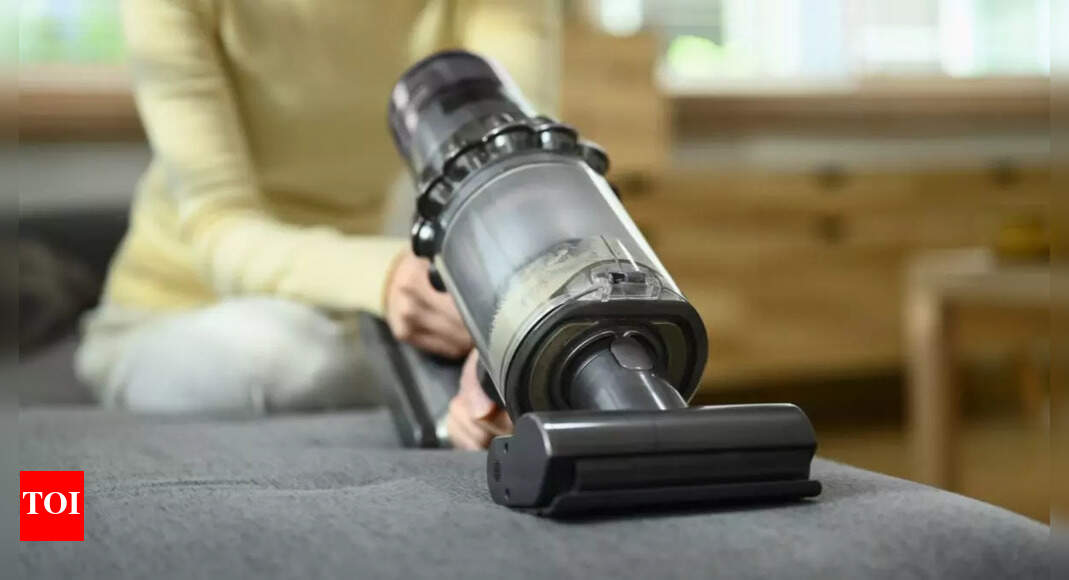 Best Cordless Vacuum Cleaner For Maximum Mobility To Clean From Floors