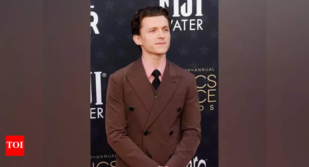 Tom Holland to star in Christopher Nolan's next movie English Movie