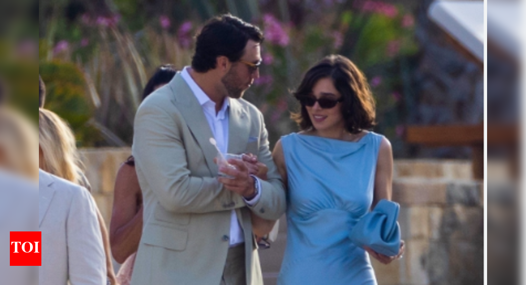 Hailee Steinfeld Reveals Sweet Moments with Josh Allen as She