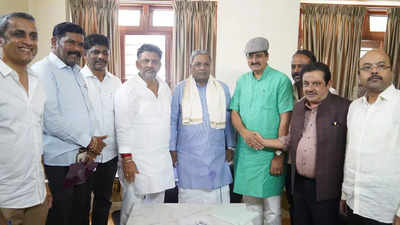 Karnataka BJP rebel CP Yogeshwara joins Congress ahead of Channapatna bypoll