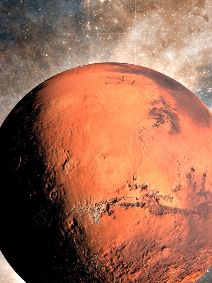 Top 6 Locations On Mars That Could Turn Into Popular Travel