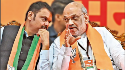 Fadnavis & Maharashtra BJP chief meet Amit Shah amid Sena discontent over poll picks