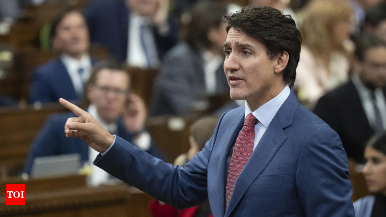 Justin Trudeau's own party pressuring Canadian PM to step down, sets  deadline: Report | World News - Times of India