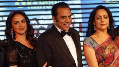 Esha Deol was in class 4 when Hema Malini told her that Dharmendra was married to another lady, has another family: 'He would never stay back'