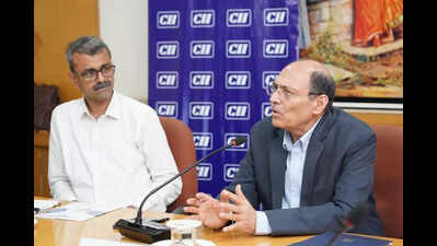 Ramdeobaba University and Confederation of Indian Industry host seminar on leadership