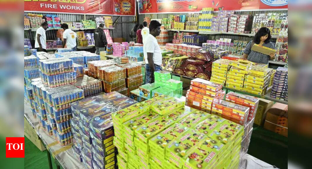 Explosion of Firecracker Shops in Coimbatore: 431 Licenses Issued This ...