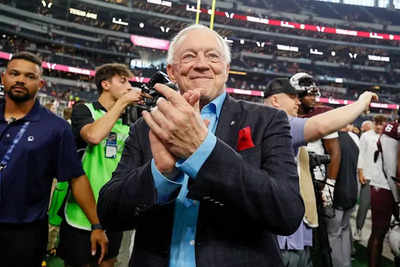 Dallas Cowboys owner Jerry Jones is targeting team players who dislike  fans' intrusion into their working spaces | NFL News - Times of India