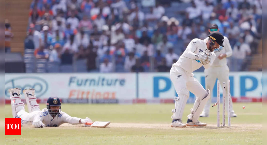 IND vs NZ 2nd Test: ‘Horrible’ Rishabh Pant run-out puts India on back foot in record chase against New Zealand | Cricket News – Times of India