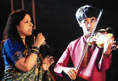 Kavita Krishnamurti performs in Ahmedabad at an event organised by Times of India