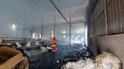 Major fire engulfs cardboard factory at Cacora