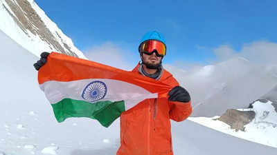 20-yr-old tribal youth from Telangana youngest to summit Arunachal peak