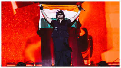 Diljit Dosanjh Dil-Luminati India Tour: ‘Chamkila’ star shares unseen pics from JLN Stadium Delhi where he held the National flag with pride