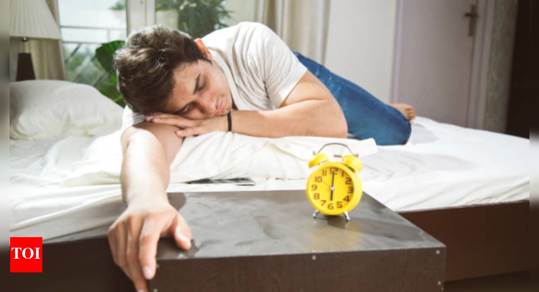 Dementia Risk Sleepless in middle age A risky link to dementia