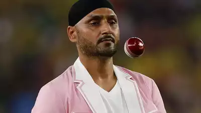 Harbhajan Singh prevê as principais retenções dos índios de Mumbai antes do mega leilão IPL 2025