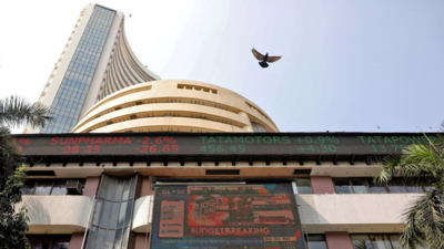 Bargain hunting reverses sensex's five-session slide