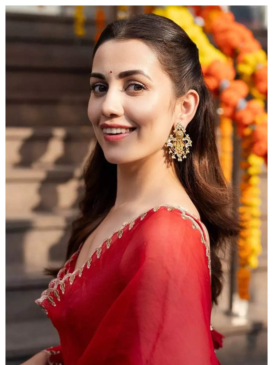 Esha Kansara's Diwali wardrobe inspo | Times of India