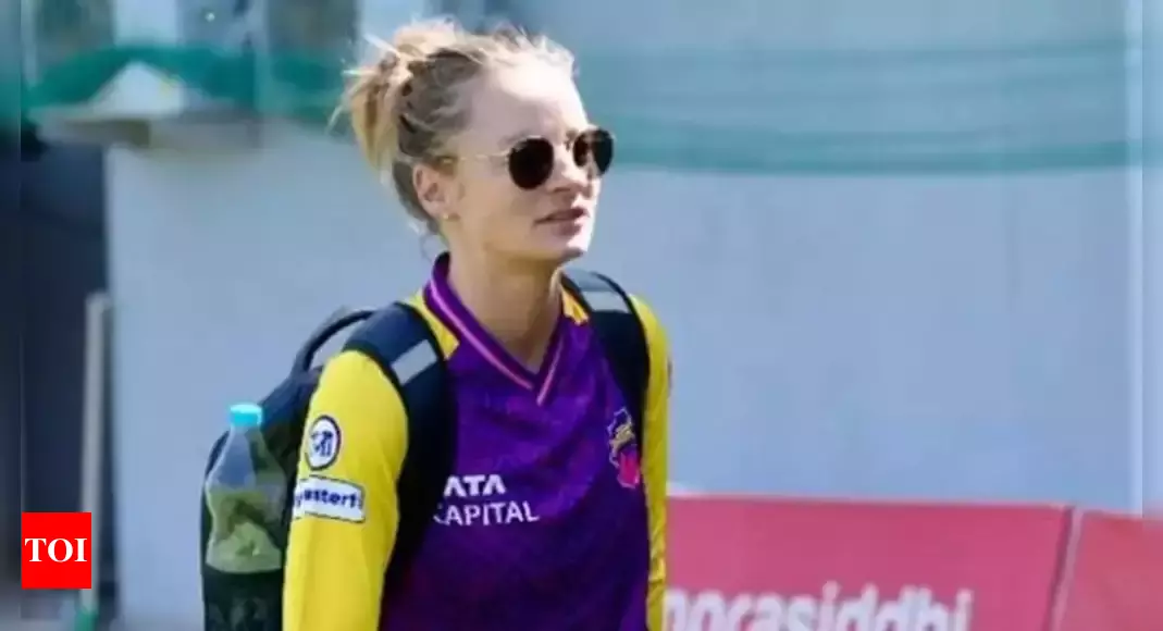 WPL: Danni Wyatt traded to Royal Challengers Bengaluru from UP Warriorz | Cricket News – Times of India