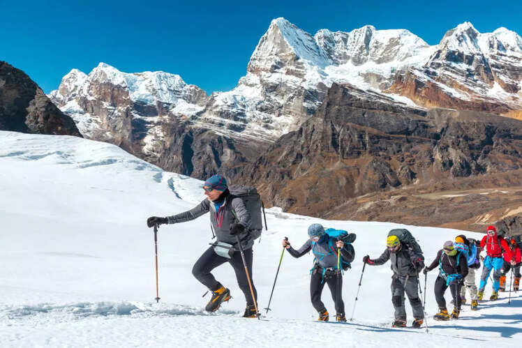 Scenic winter treks