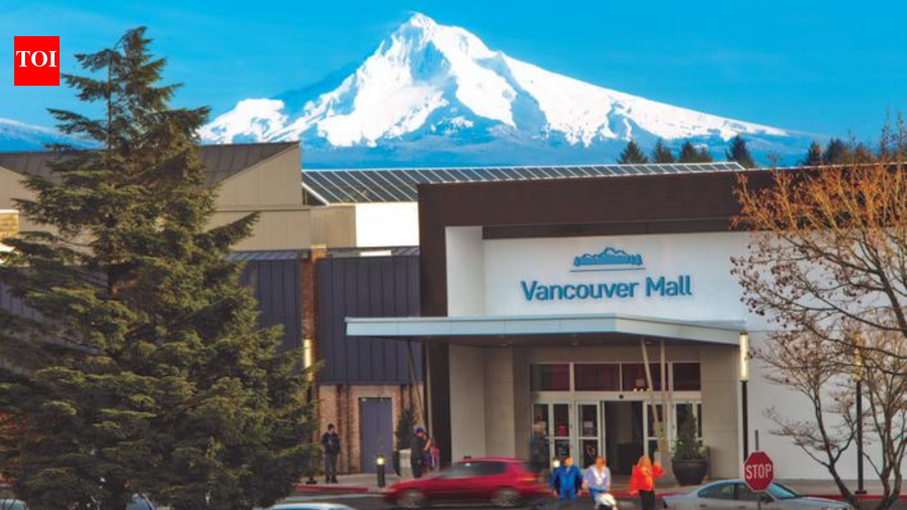 Shooting in Washington's Vancouver mall on Halloween leaves one dead ...