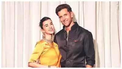 Retrocesso: Quando Saba Azad revelou como a sua relação com Hrithik Roshan afectou a sua vida profissional