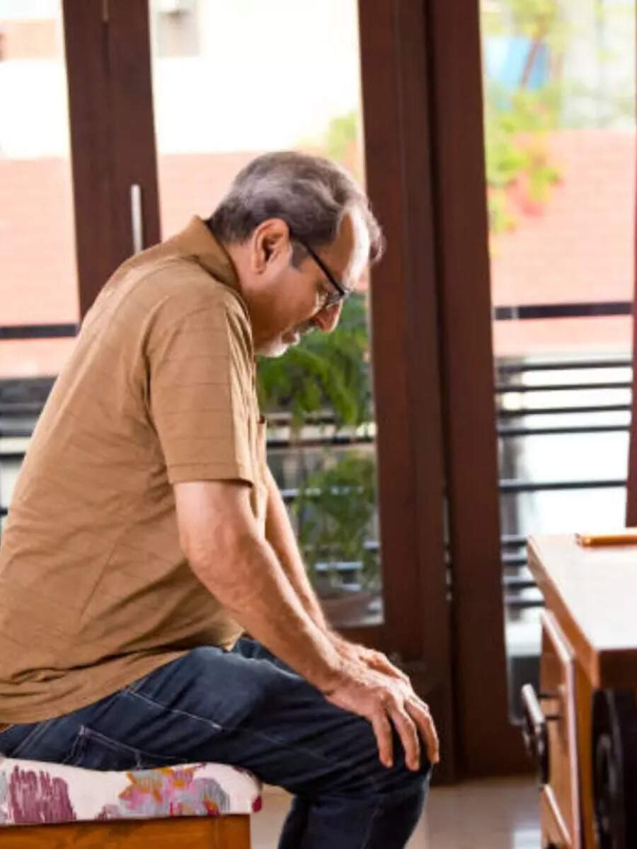 9 Factors That Can Trigger And Worsen Your Pain Times Now