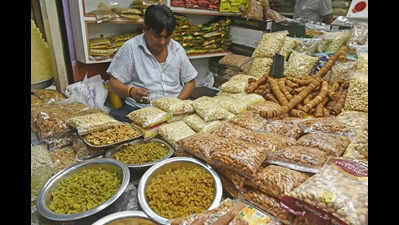 Cracker of a gift season for dry fruits hampers this Diwali