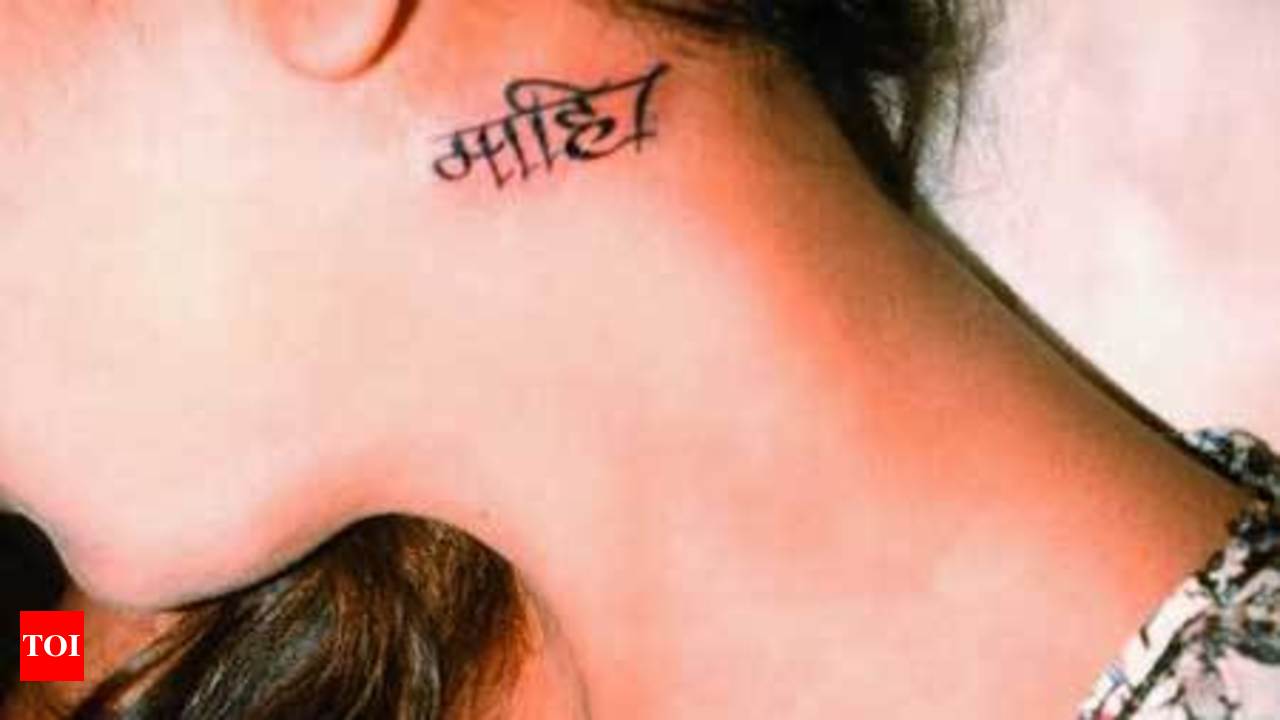 Wife Sakshi Gets Mahi Tattoo On Her Neck – India TV