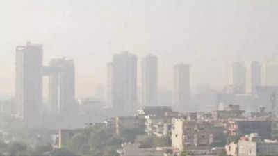 AQI falls, yet it’s second cleanest post-Diwali day for Gurgaon in 8 years